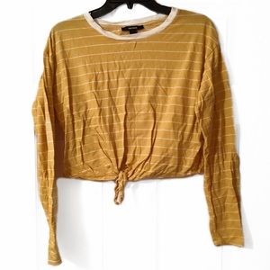 4/$15 💗 Forever 21 Size M Yellow & White Stripe Cropped Knot Long Sleeved Top